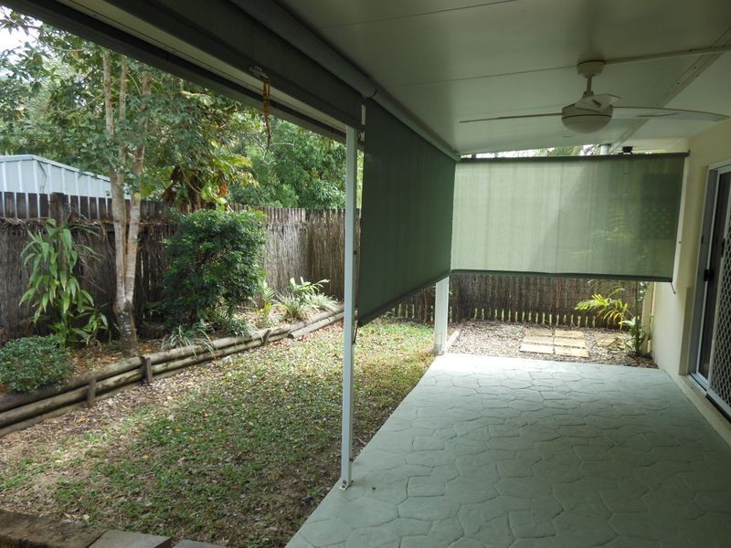 3/4 Ingham Court, Mooroobool QLD 4870