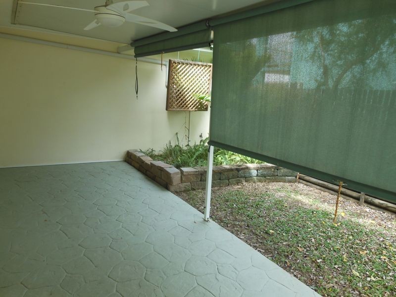 3/4 Ingham Court, Mooroobool QLD 4870