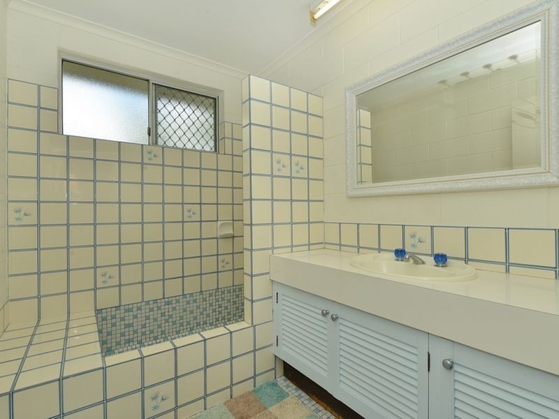 63 Boland Street, Westcourt QLD 4870