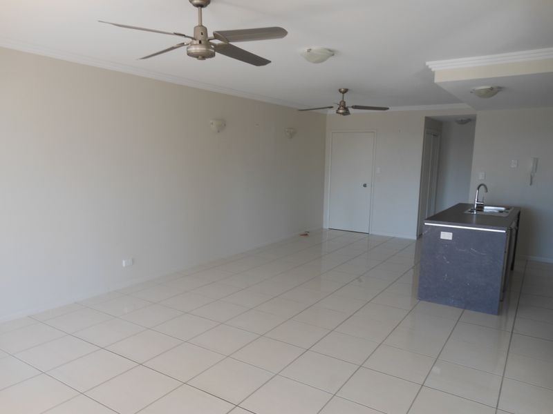 48/9-15 Mclean, Cairns North QLD 4870