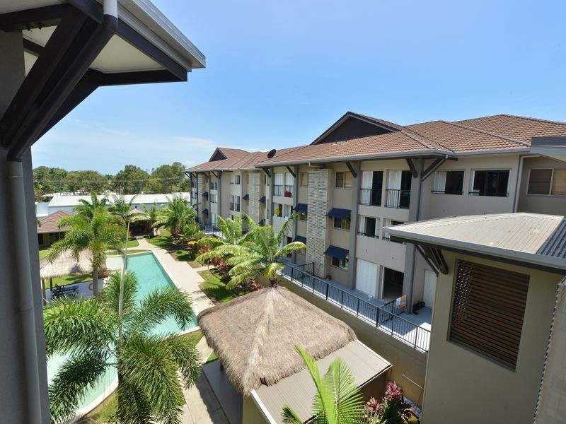 126/22 Ward Street, Mooroobool QLD 4870