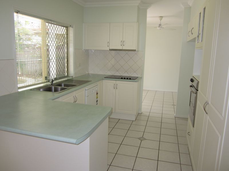 12 Kipling Street, Brinsmead QLD 4870