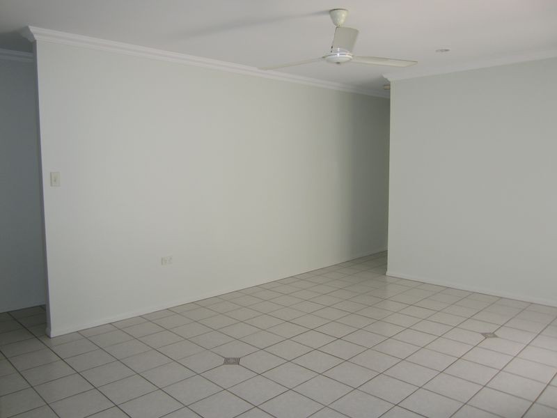 12 Kipling Street, Brinsmead QLD 4870