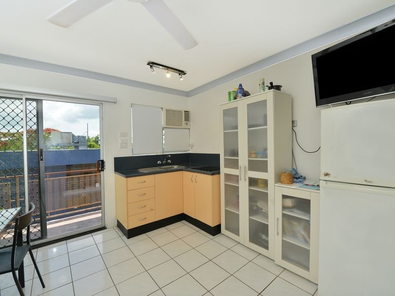 28/324 Sheridan Street, Cairns North QLD 4870