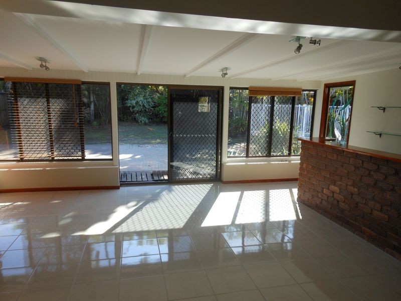 73 Clarke Street, Manunda QLD 4870