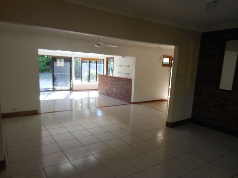 73 Clarke Street, Manunda QLD 4870