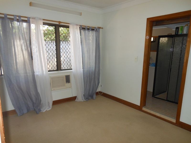 73 Clarke Street, Manunda QLD 4870