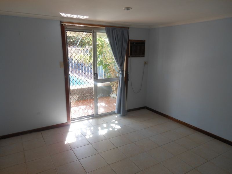 73 Clarke Street, Manunda QLD 4870