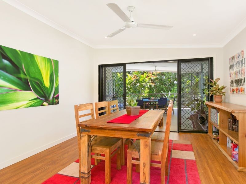 20 McHugh Crescent, Whitfield QLD 4870