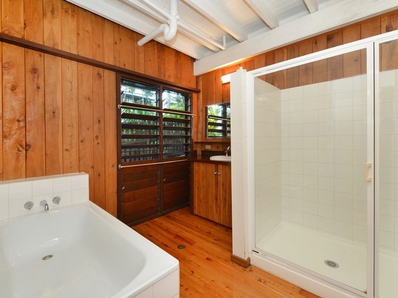 1 Stuart Street, Edge Hill QLD 4870