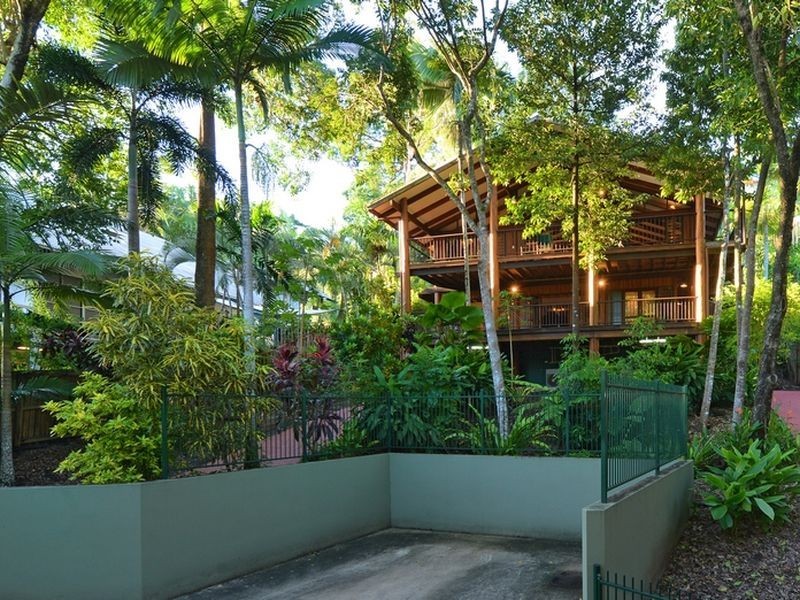 1 Stuart Street, Edge Hill QLD 4870