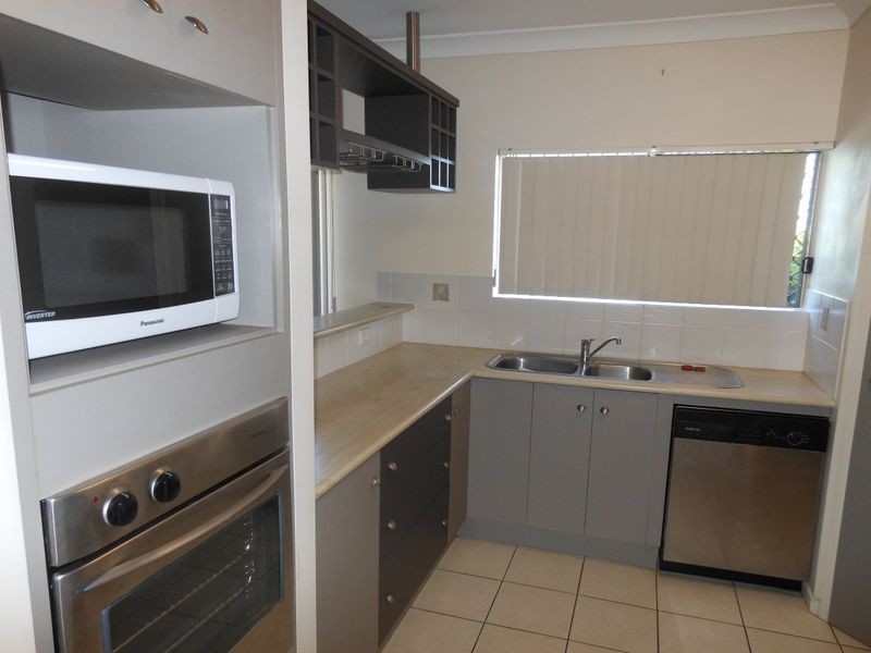 37 West Park Ridge Drive, Brinsmead QLD 4870