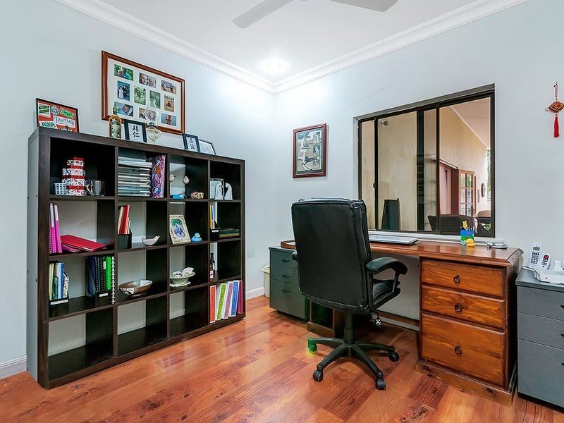 4 Argyle Close, Edge Hill QLD 4870