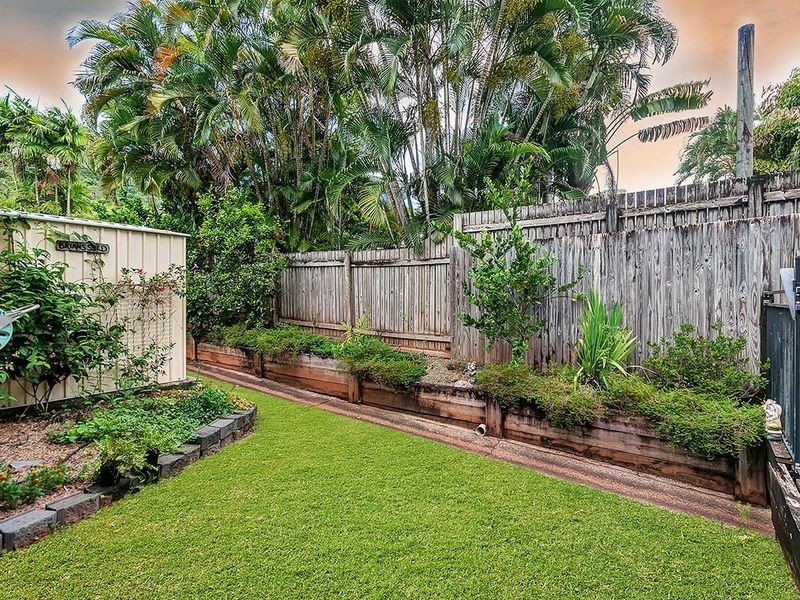 4 Argyle Close, Edge Hill QLD 4870