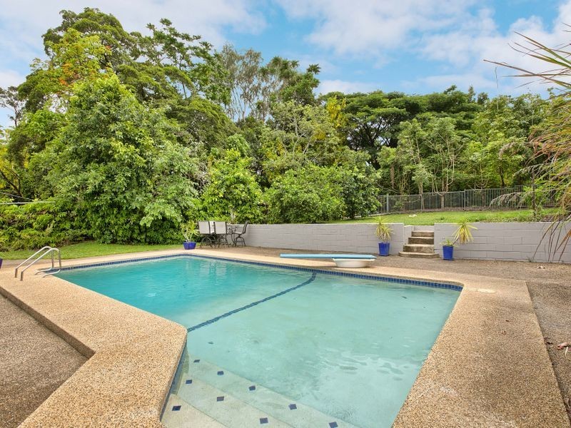 27 Merrybrook Street, Freshwater QLD 4870