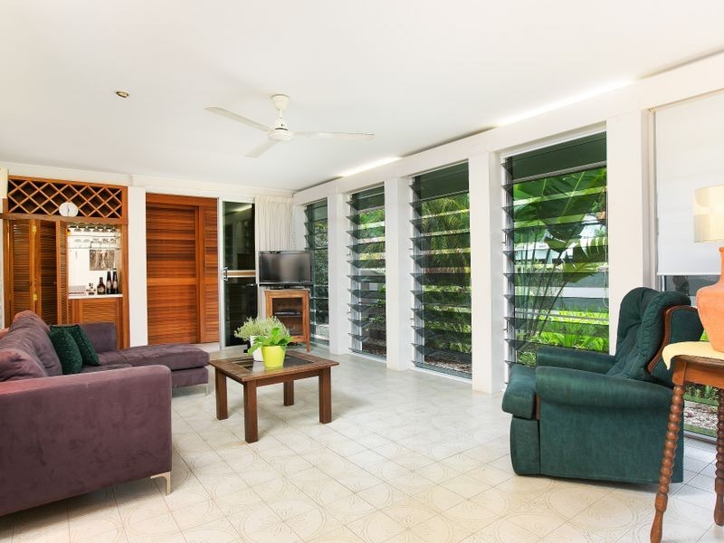 27 Merrybrook Street, Freshwater QLD 4870