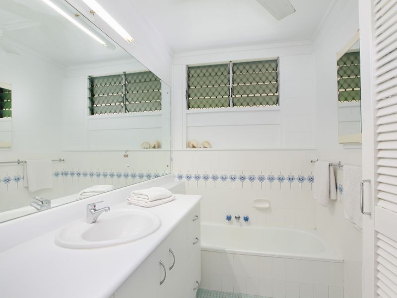 27 Merrybrook Street, Freshwater QLD 4870