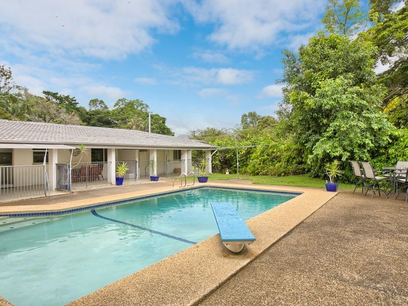 27 Merrybrook Street, Freshwater QLD 4870