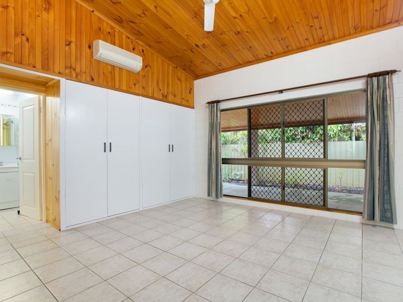 18 Bataan Close, Trinity Park QLD 4879