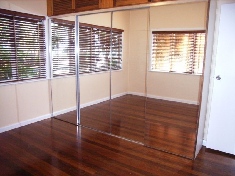 227 O’Shea Esplanade, Machans Beach QLD 4878