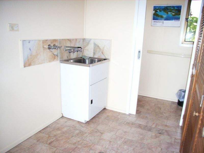 227 O’Shea Esplanade, Machans Beach QLD 4878