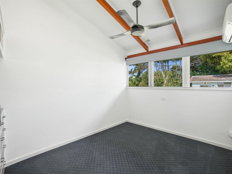 3 Perkins Street, Manoora QLD 4870