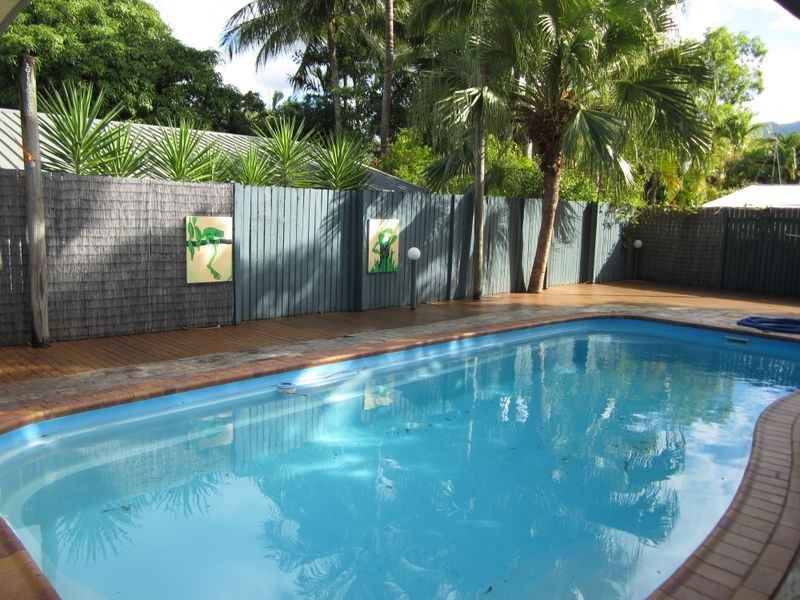 30 Montrose Avenue, Edge Hill QLD 4870