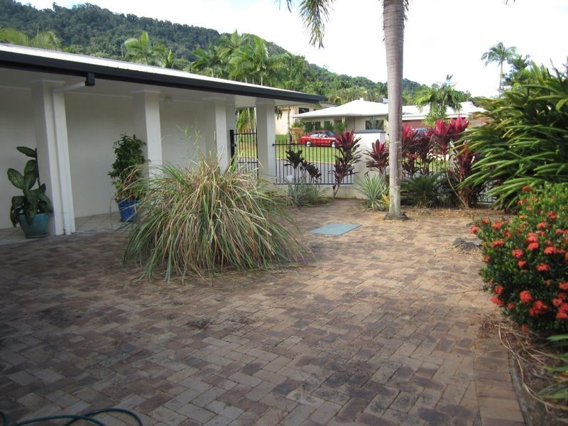 30 Montrose Avenue, Edge Hill QLD 4870