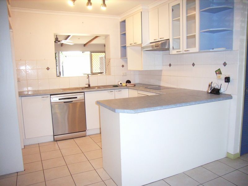 2/25 Lae Street, Trinity Beach QLD 4879