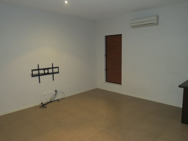 6 Sherbrook Close, Brinsmead QLD 4870