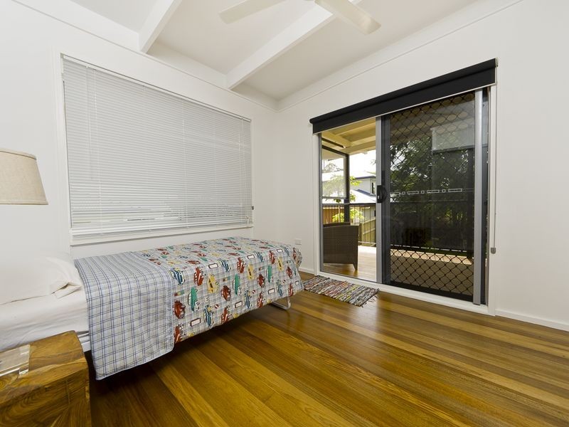 366 Pease Street, Edge Hill QLD 4870