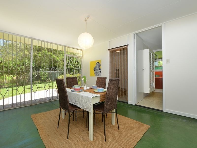 17 Fogarty Street, Whitfield QLD 4870