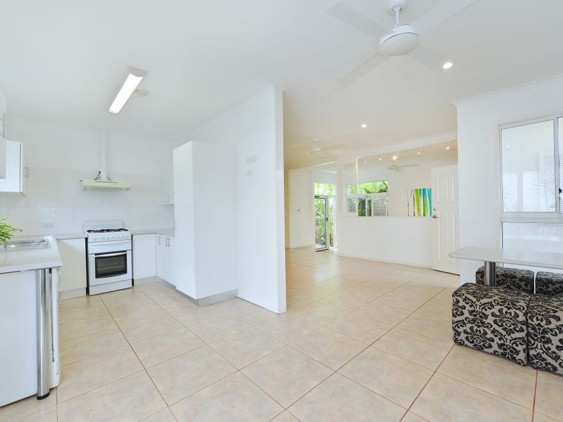 9/87 Macilwraith Street, Manoora QLD 4870