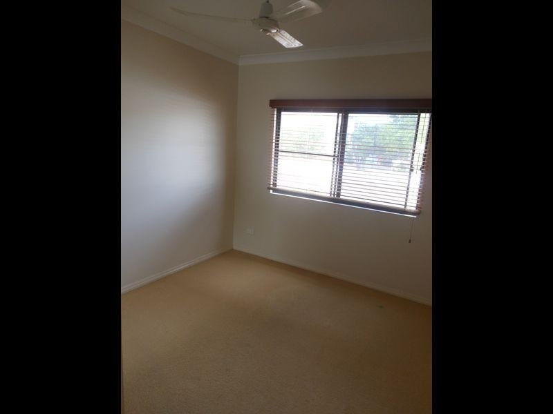 8/291 Esplanade, Cairns North QLD 4870