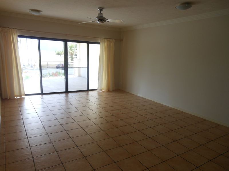 8/291 Esplanade, Cairns North QLD 4870