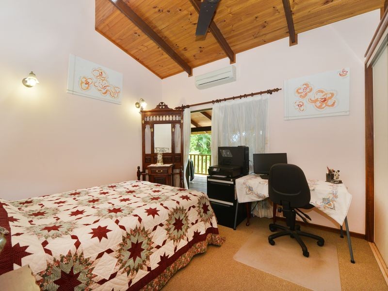 7 Alpha Close, Bayview Heights QLD 4868