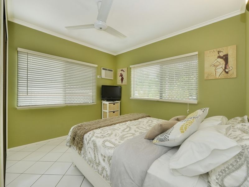 239 McManus Street, Whitfield QLD 4870