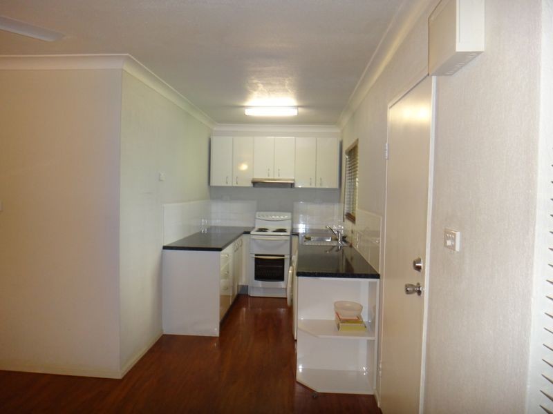 2/292 Sheridan Street, Cairns North QLD 4870
