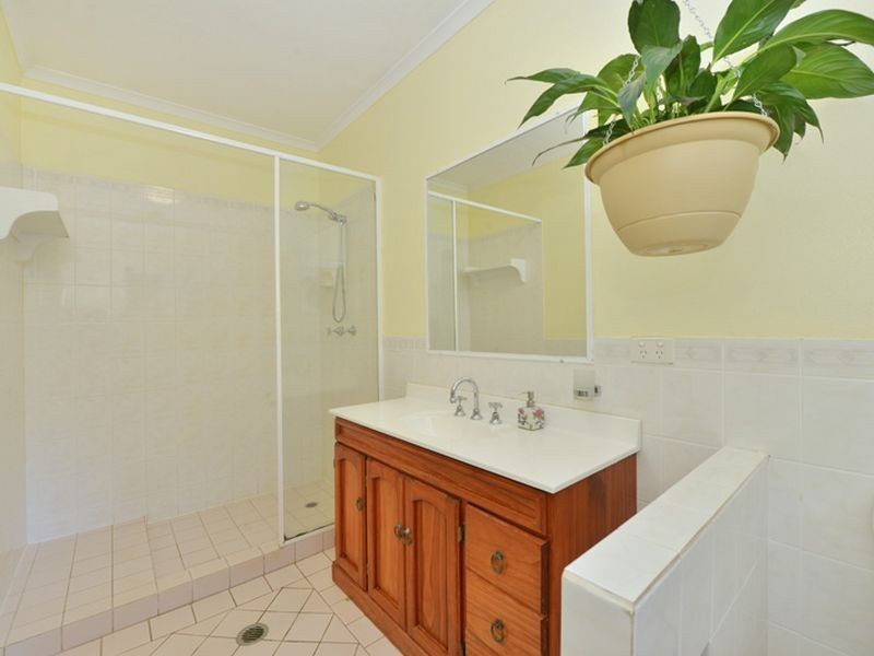 22 Benn Street, Brinsmead QLD 4870