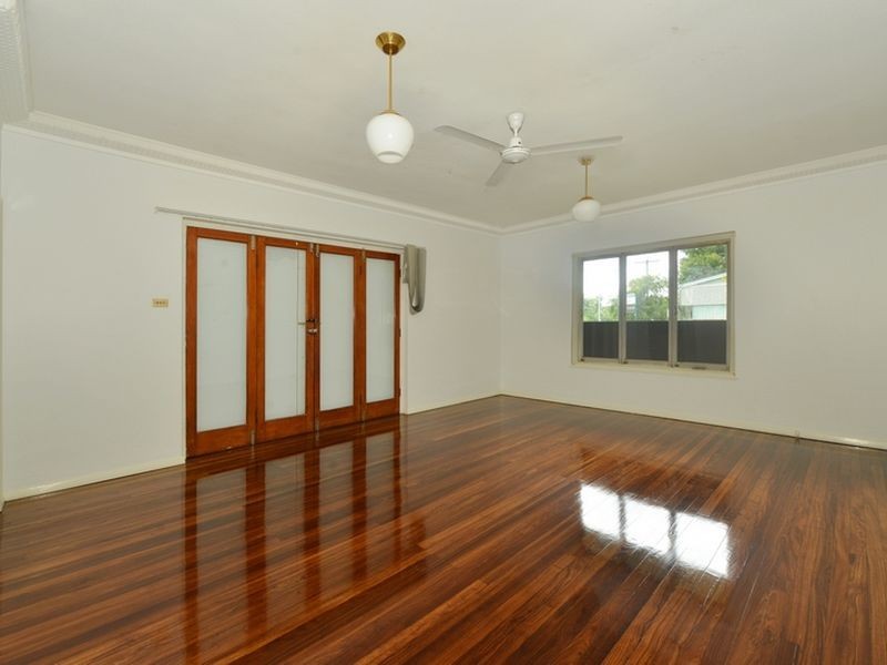 165 Hoare Street, Manunda QLD 4870