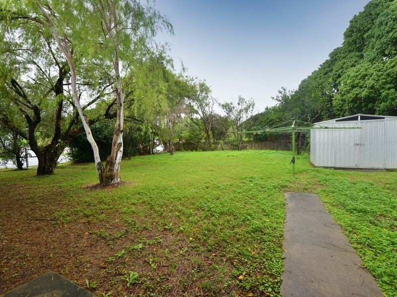 165 Hoare Street, Manunda QLD 4870