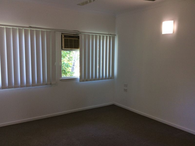 11/14 Charles Street, Cairns North QLD 4870