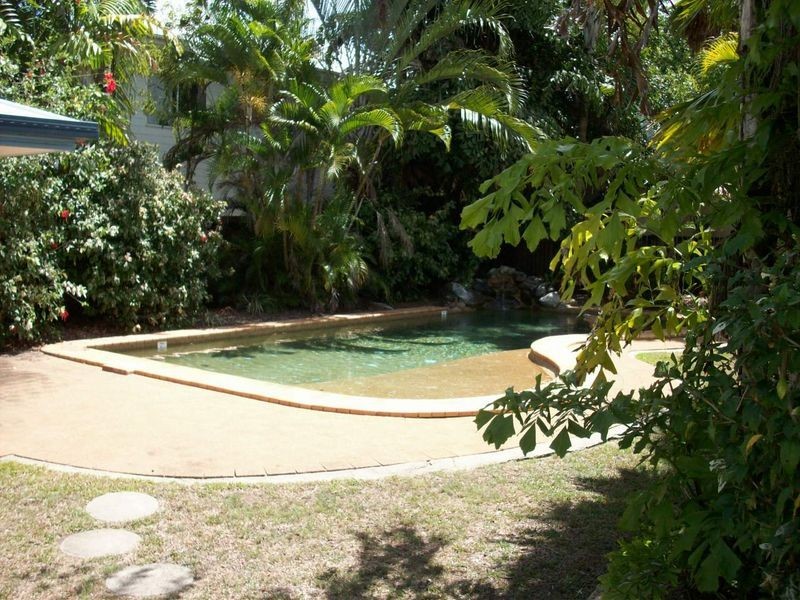 4/10 Grantala Street, Manoora QLD 4870