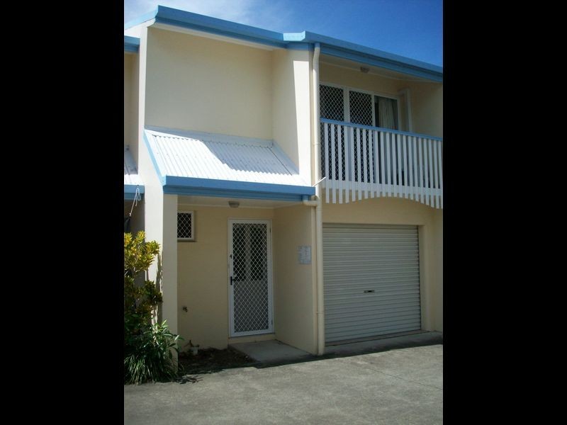 4/10 Grantala Street, Manoora QLD 4870