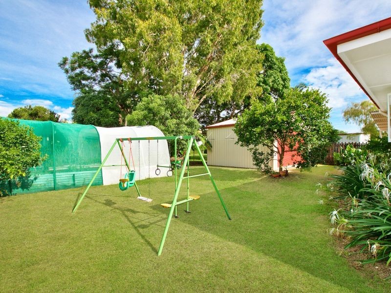 31 Clarke Street, Manunda QLD 4870