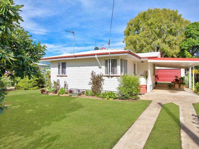 31 Clarke Street, Manunda QLD 4870