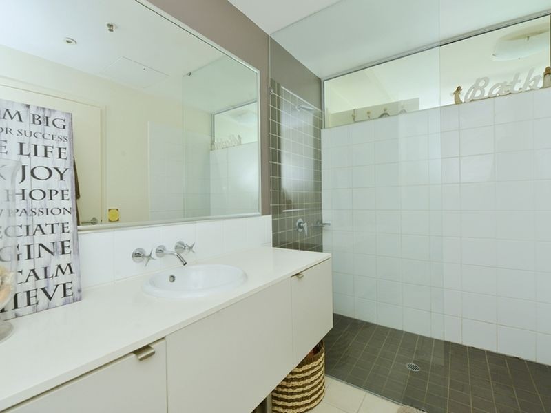 20801/99 Esplanade, Aeroglen QLD 4870