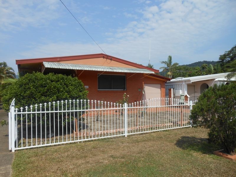 Manunda QLD 4870