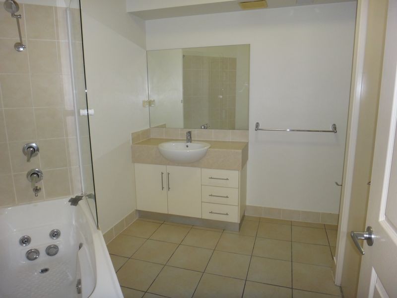 Cairns North QLD 4870