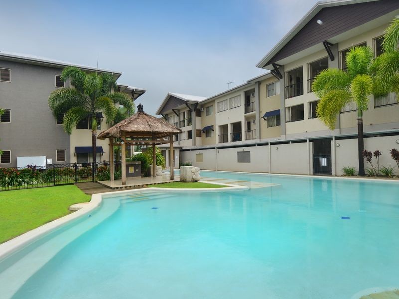 313/2-8 Centenary Close, Manoora QLD 4870